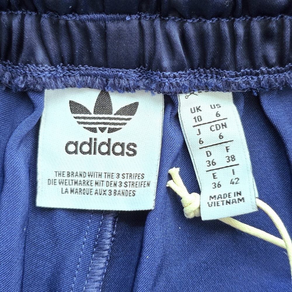 Adidas Adicolor Satin Wide-Leg Track Pants - NWT Night Indigo Size 6 - Picture 11 of 15